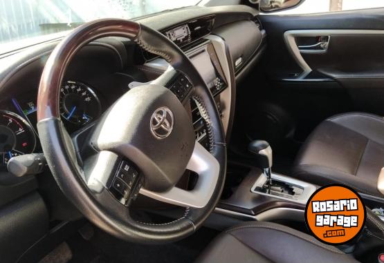 Camionetas - Toyota SW4 2017 Diesel 70000Km - En Venta