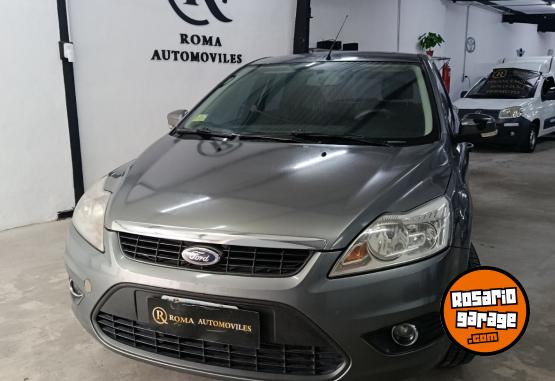 Autos - Ford FOCUS 2.0 TREND 5 PTAS 2010 Nafta 219000Km - En Venta
