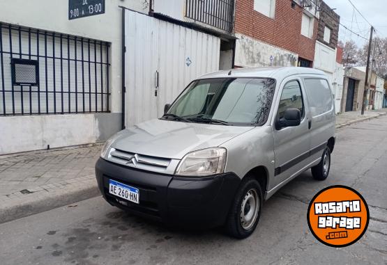 Utilitarios - Citroen Berlingo 2020 Diesel 200000Km - En Venta