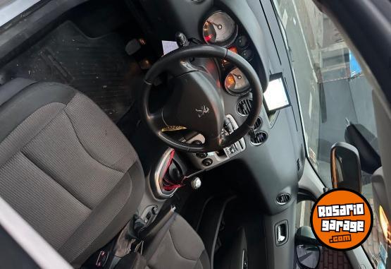 Autos - Peugeot 308 2015 Nafta 165000Km - En Venta