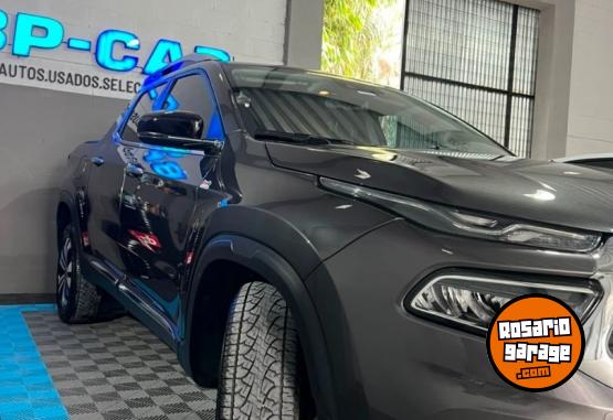 Camionetas - Fiat TORO 2025 Diesel 40000Km - En Venta