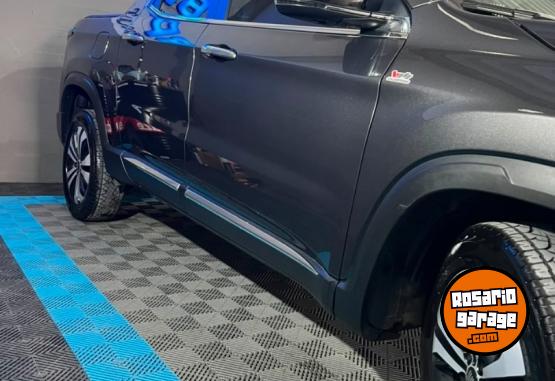 Camionetas - Fiat TORO 2025 Diesel 40000Km - En Venta