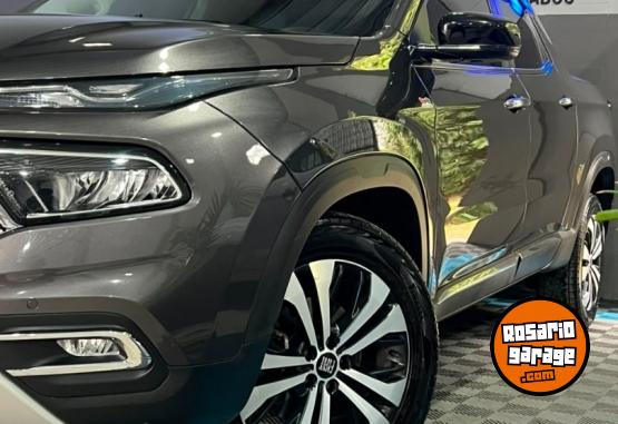 Camionetas - Fiat TORO 2025 Diesel 40000Km - En Venta