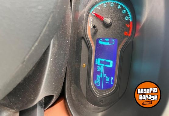 Autos - Chevrolet Ónix Active 2017 Nafta 30000Km - En Venta