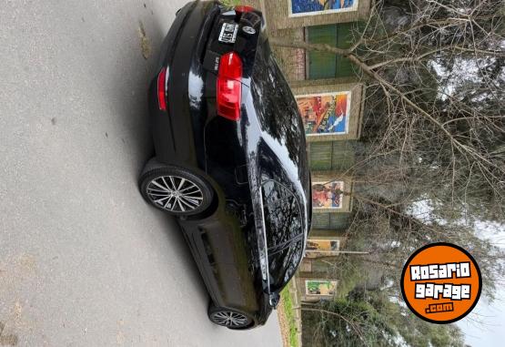 Autos - Volkswagen Vento Sportline 2013 Nafta 153000Km - En Venta