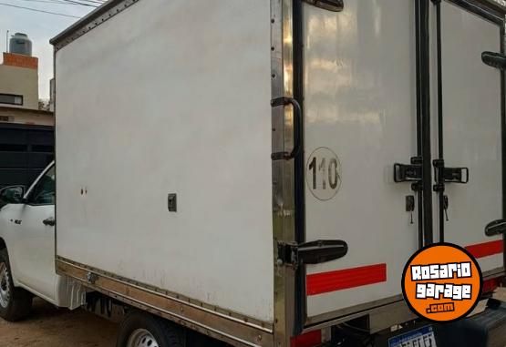 Utilitarios - Toyota HILUX 2024 Diesel 120000Km - En Venta