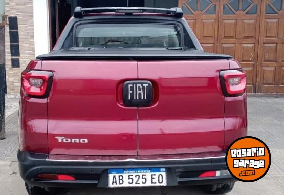 Camionetas - Fiat Toro Freedom 2.0 2017 Diesel 175000Km - En Venta