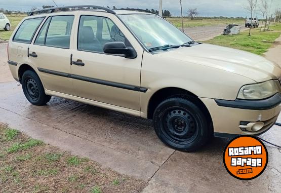Autos - Volkswagen Gol 2004 Nafta 215000Km - En Venta