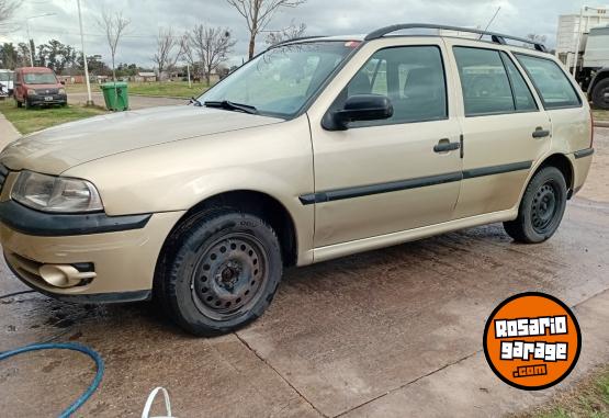 Autos - Volkswagen Gol 2004 Nafta 215000Km - En Venta
