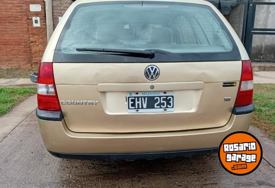 Autos - Volkswagen Gol 2004 Nafta 215000Km - En Venta