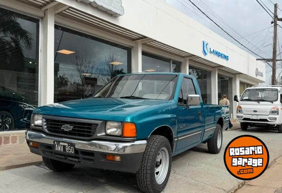 Camionetas - Chevrolet LUV C SIMPLE 2.5 D 4x2 1996 Diesel 385000Km - En Venta