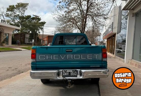 Camionetas - Chevrolet LUV C SIMPLE 2.5 D 4x2 1996 Diesel 385000Km - En Venta