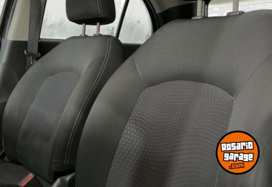 Autos - Nissan MARCH ADVANCE MEDIA-TECH 2018 Nafta 83000Km - En Venta