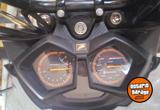 Motos - Honda CB 125 TWISTER 2025 Nafta 4700Km - En Venta