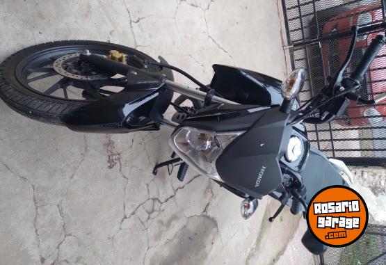 Motos - Honda CB 125 TWISTER 2025 Nafta 4700Km - En Venta