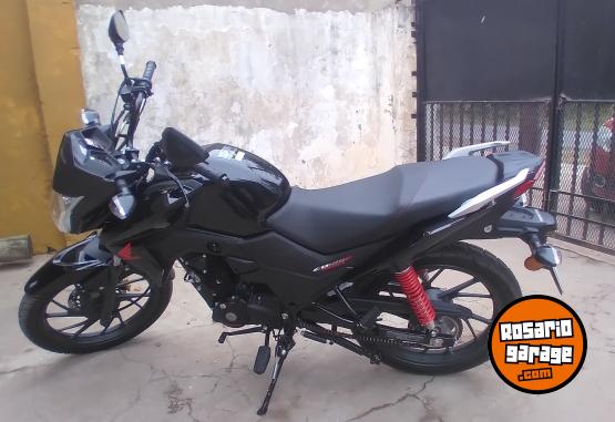 Motos - Honda CB 125 TWISTER 2025 Nafta 4700Km - En Venta