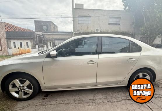 Autos - Volkswagen Vento 2.5 2012 GNC 170000Km - En Venta