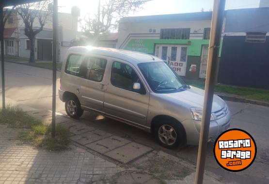 Utilitarios - Citroen multisoace 2014 Diesel 236000Km - En Venta