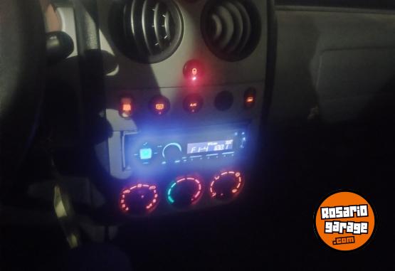 Utilitarios - Citroen multispace 2014 Diesel 236000Km - En Venta