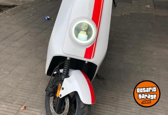 Motos - Nuuv NGT 3,8kw 2020 Electrico / Hibrido 16000Km - En Venta