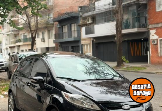 Autos - Ford FIESTA TITANIUM 2012 Nafta 166000Km - En Venta