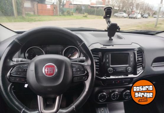 Camionetas - Fiat Toro 2017 Diesel 121000Km - En Venta