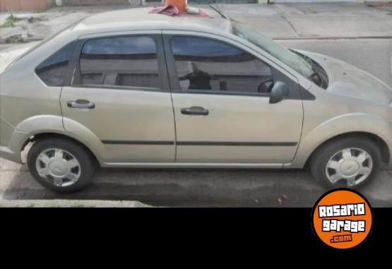 Autos - Ford Fiesta max ambiente plus 2006 Nafta 179000Km - En Venta