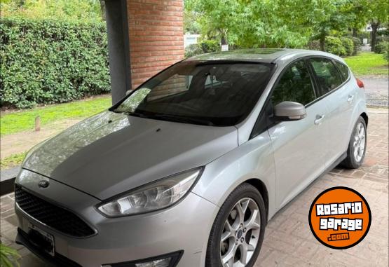 Autos - Ford Focus 2015 Nafta 123000Km - En Venta
