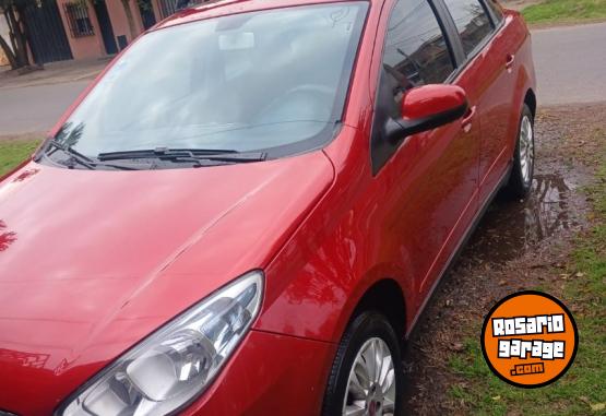 Autos - Fiat Gr�nd siena 2015 GNC 93000Km - En Venta