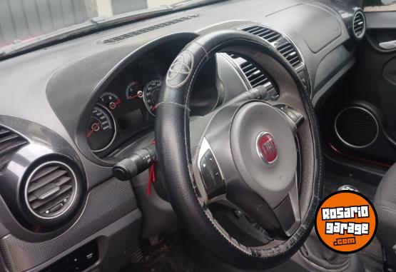 Autos - Fiat Gr�nd siena 2015 GNC 93000Km - En Venta