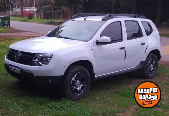 Autos - Renault Duster 2018 GNC 145000Km - En Venta