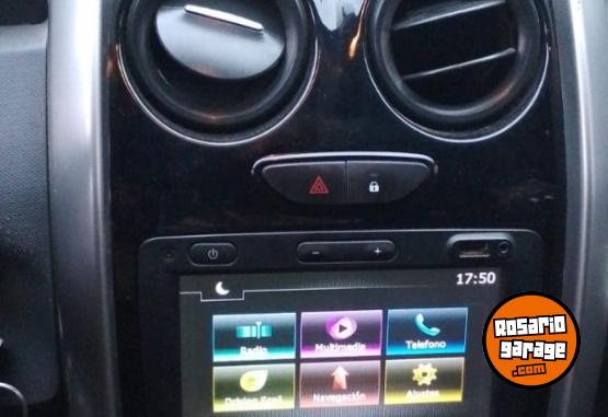 Autos - Renault Duster 2018 GNC 145000Km - En Venta