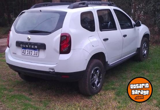 Autos - Renault Duster 2018 GNC 145000Km - En Venta