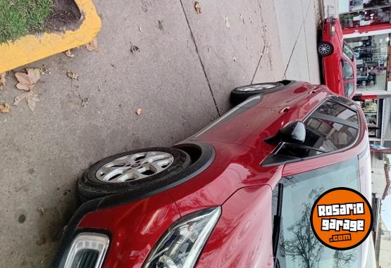 Autos - Renault Captur 2021 Nafta 80000Km - En Venta
