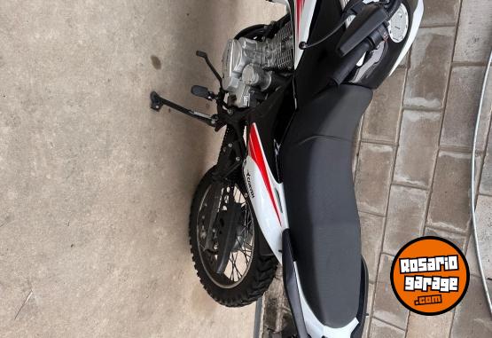 Motos - Corven Corven 150 triax R3 2025 Nafta 8400Km - En Venta