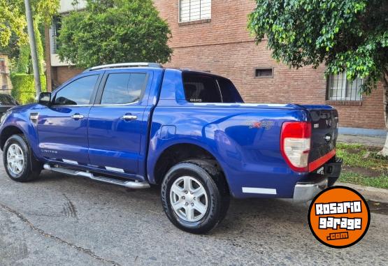 Camionetas - Ford Ranger limited permuto 2014 Diesel 190000Km - En Venta