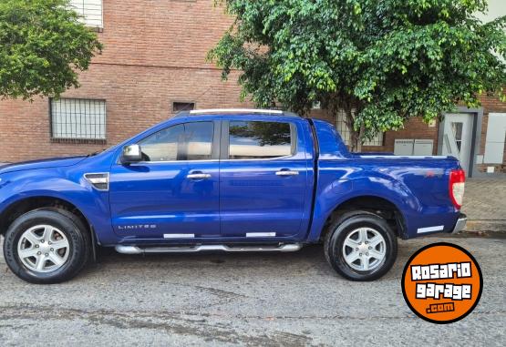 Camionetas - Ford Ranger limited permuto 2014 Diesel 190000Km - En Venta
