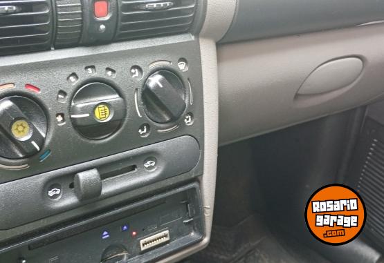 Autos - Chevrolet Corsa Clasicc Lt 2014 GNC 212000Km - En Venta