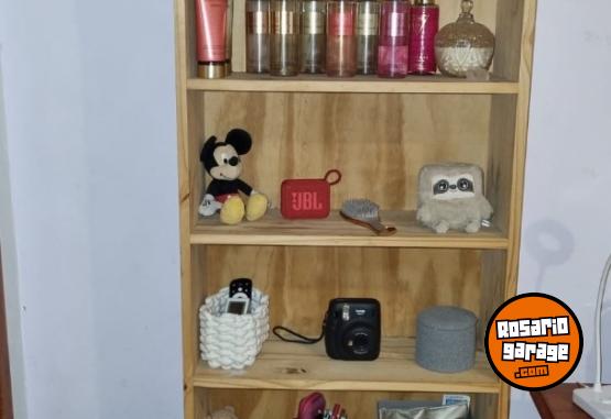 Hogar - Repisa en forma de casita - En Venta