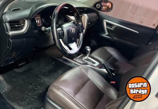 Camionetas - Toyota Sw4 srx 2017 Diesel 202000Km - En Venta