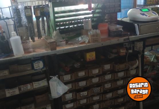 Otros - FONDO DE COMERCIO FERRETER�A - En Venta