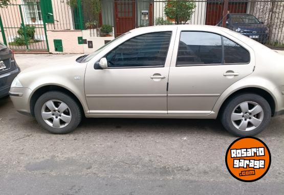 Autos - Volkswagen Bora 2.0 2013 Nafta 162000Km - En Venta