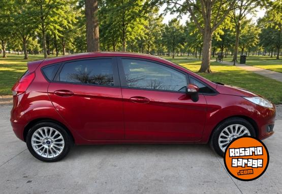 Autos - Ford Fiesta SE 2017 Nafta 80900Km - En Venta