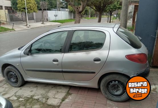 Autos - Peugeot 206 2001 Diesel 260000Km - En Venta