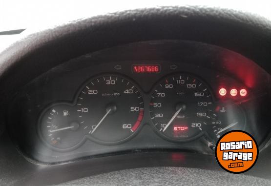 Autos - Peugeot 206 2001 Diesel 260000Km - En Venta