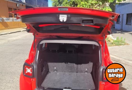 Camionetas - Jeep Renegade 1.8 Sport 2017 Nafta 120000Km - En Venta