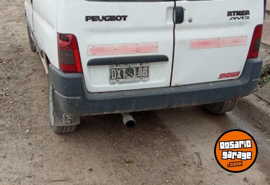 Utilitarios - Peugeot Partner Furgon 2001 Diesel 15000Km - En Venta
