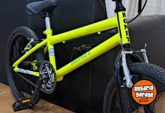 Deportes - BICICLETA BMX EXCELENTE ESTADO. EXCELENTE CALIDAD, ESTA SE USO POCO Y NADA - En Venta