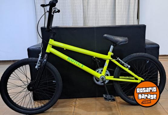 Deportes - BICICLETA BMX EXCELENTE ESTADO. EXCELENTE CALIDAD, ESTA SE USO POCO Y NADA - En Venta