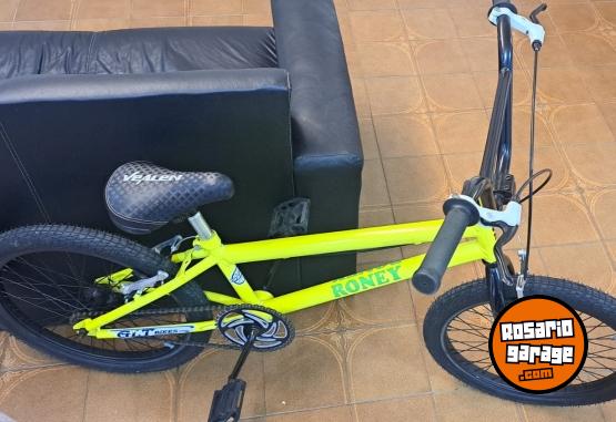 Deportes - BICICLETA BMX EXCELENTE ESTADO. EXCELENTE CALIDAD, ESTA SE USO POCO Y NADA - En Venta